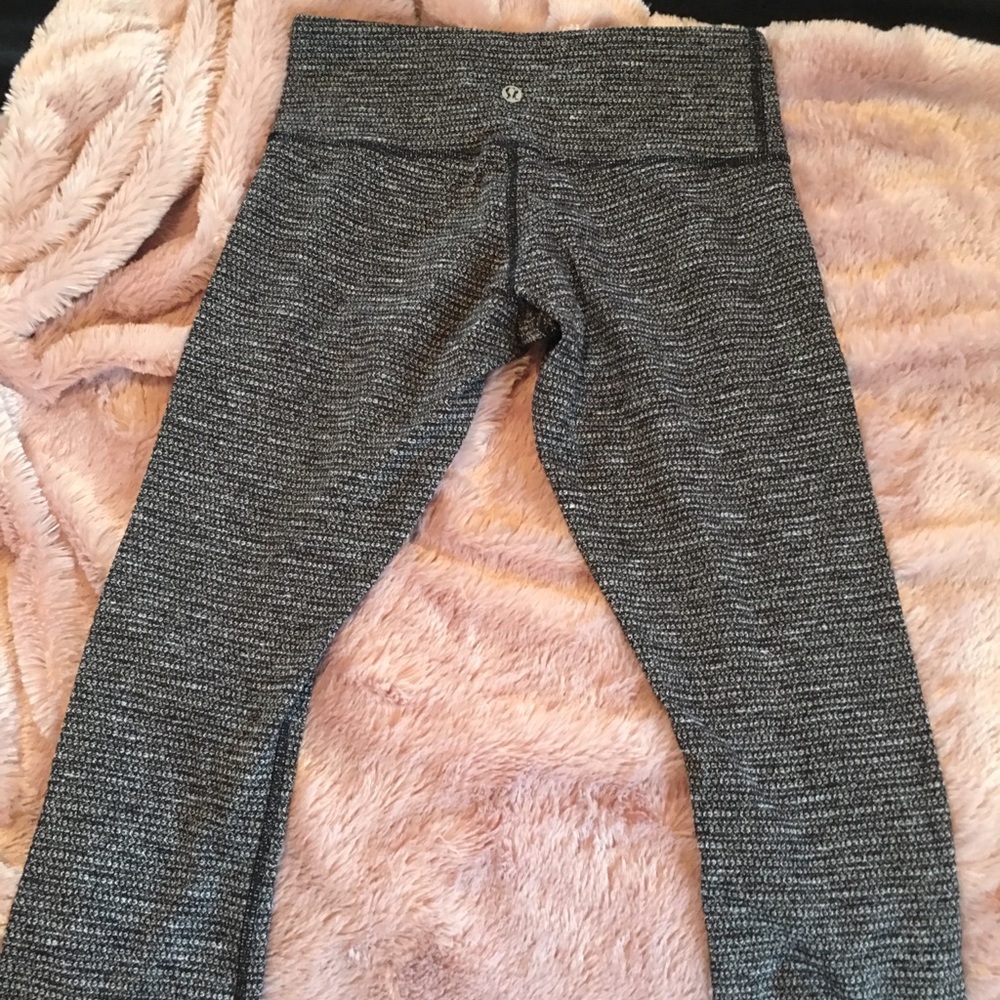 Lululemon Wonder Under Crop